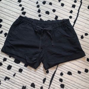 Linen shorts